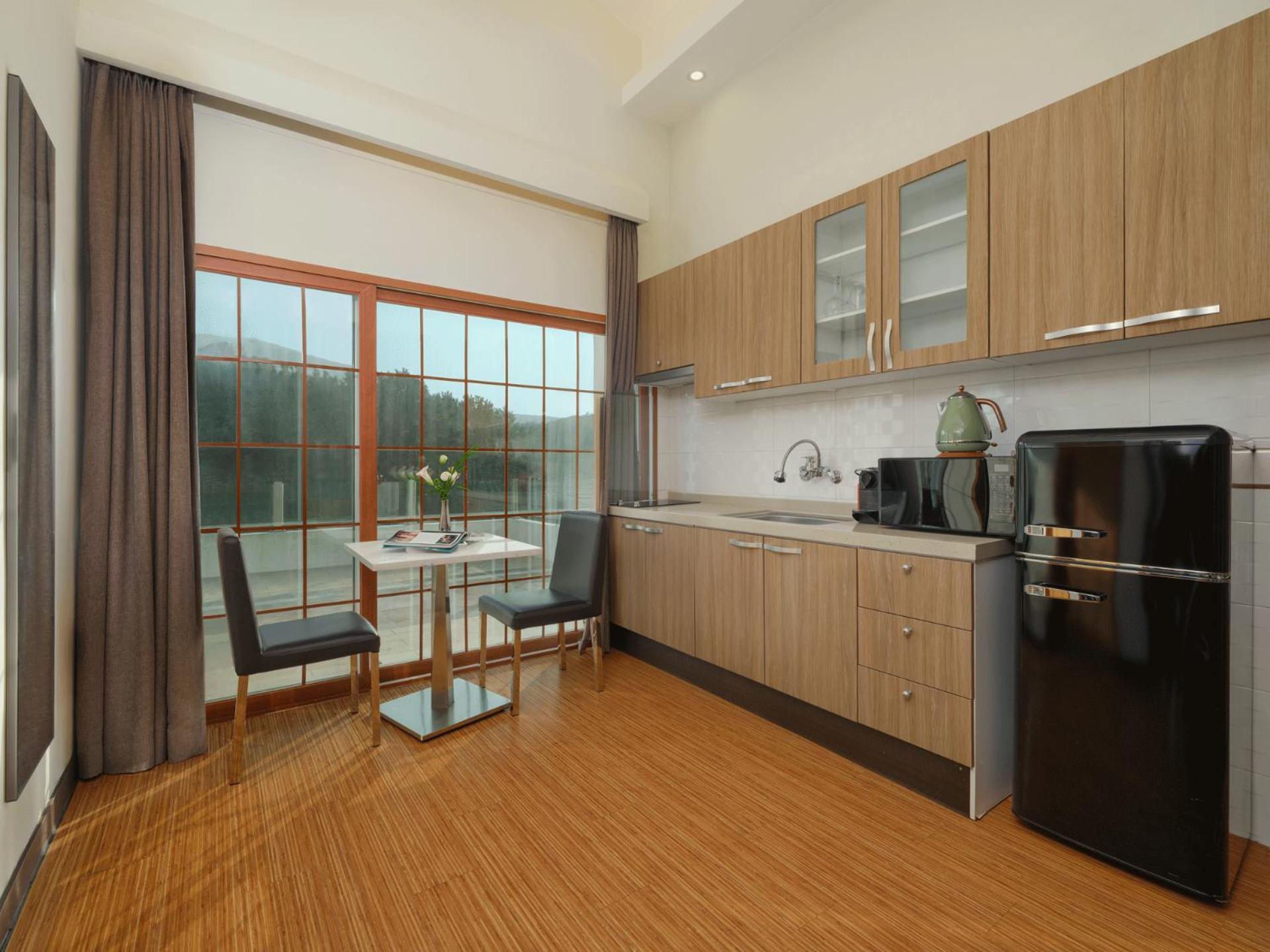 Amber Pure Hill Hotels & Resorts Jeju Exterior photo